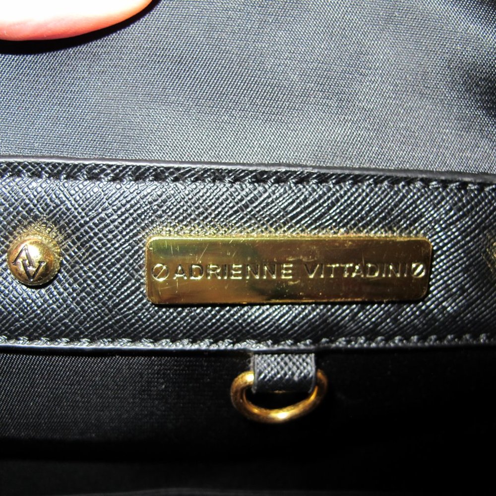 Adrienne Vittadini black backpack bag - Picture 4 of 9